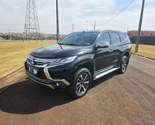 MITSUBISHI PAJERO SPORT 2.4 16V MIVEC TURBO DIESEL HPE AWD AUTOMÁTICO